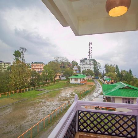 The Pelling Resort Extérieur photo