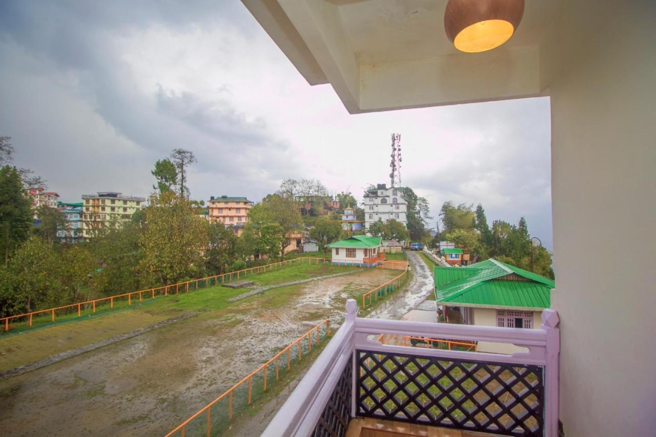 The Pelling Resort Extérieur photo