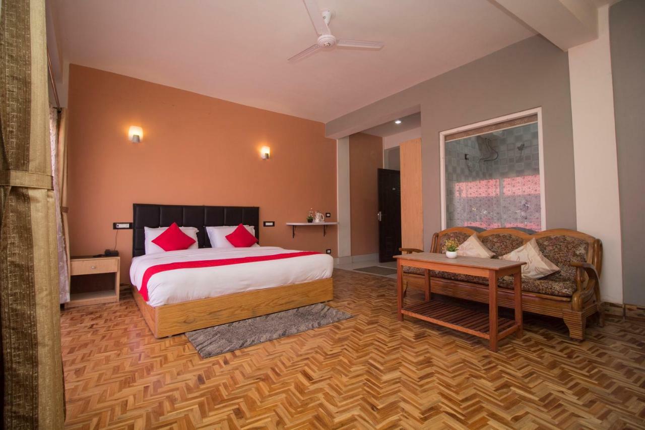 The Pelling Resort Extérieur photo