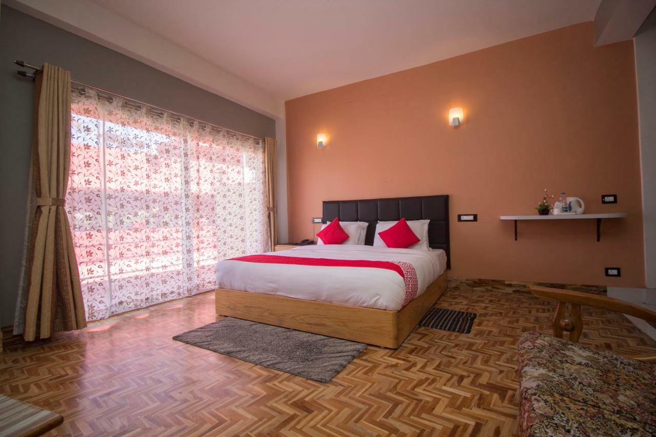 The Pelling Resort Extérieur photo