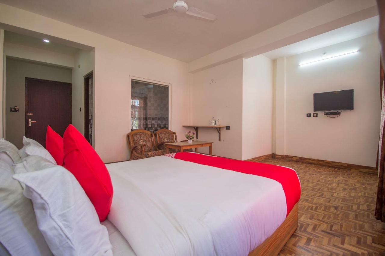 The Pelling Resort Extérieur photo