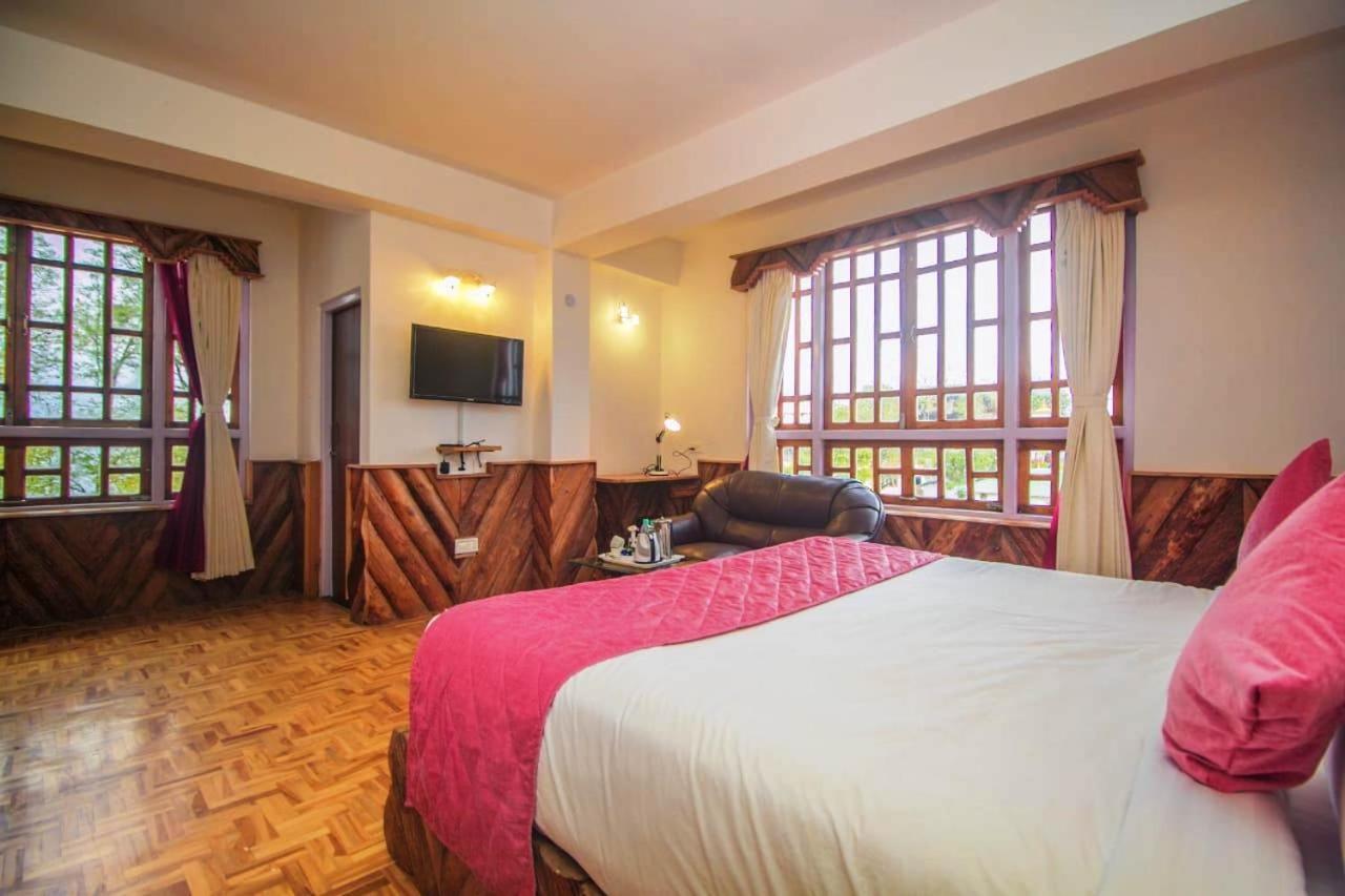 The Pelling Resort Extérieur photo