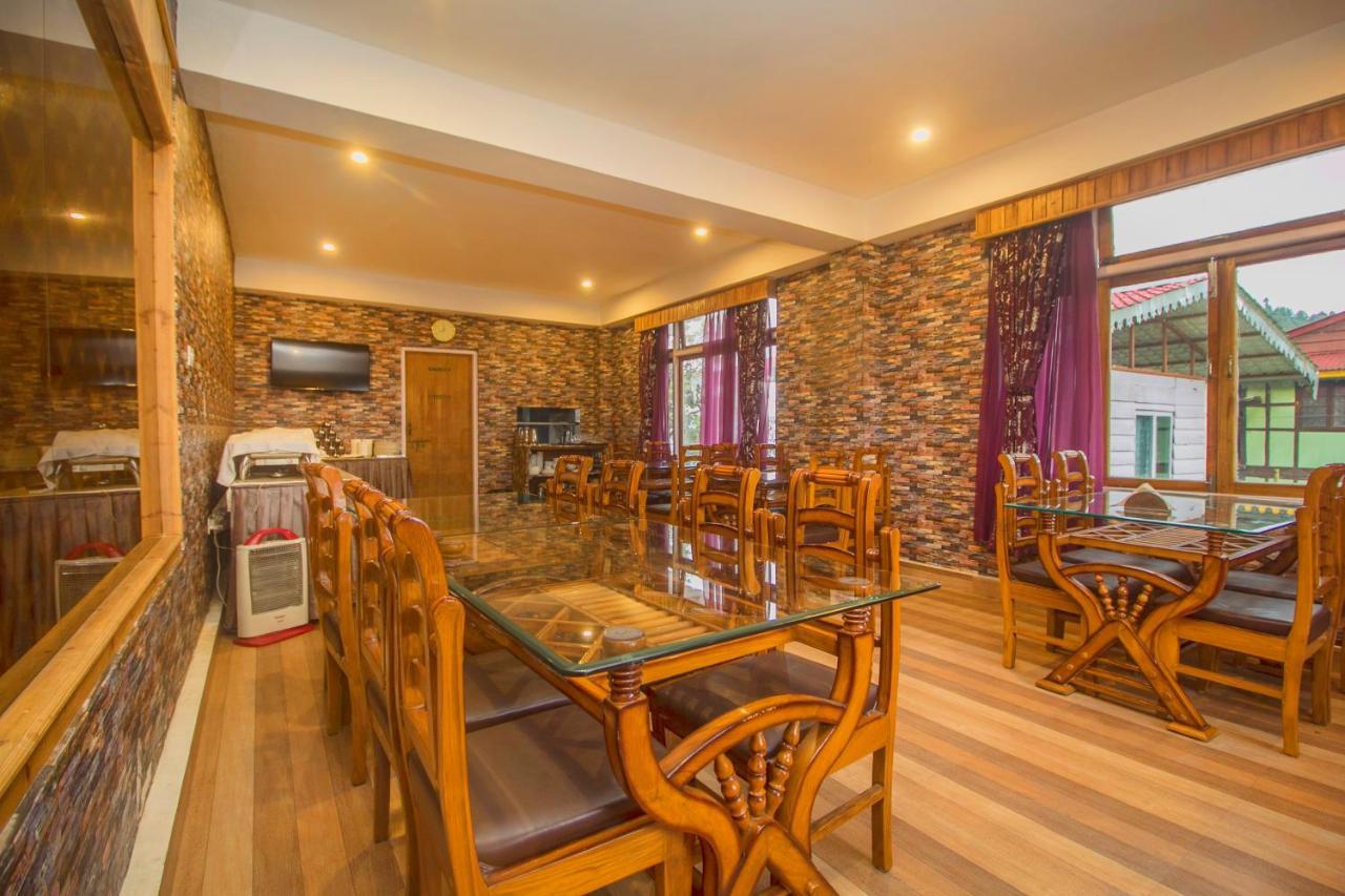 The Pelling Resort Extérieur photo